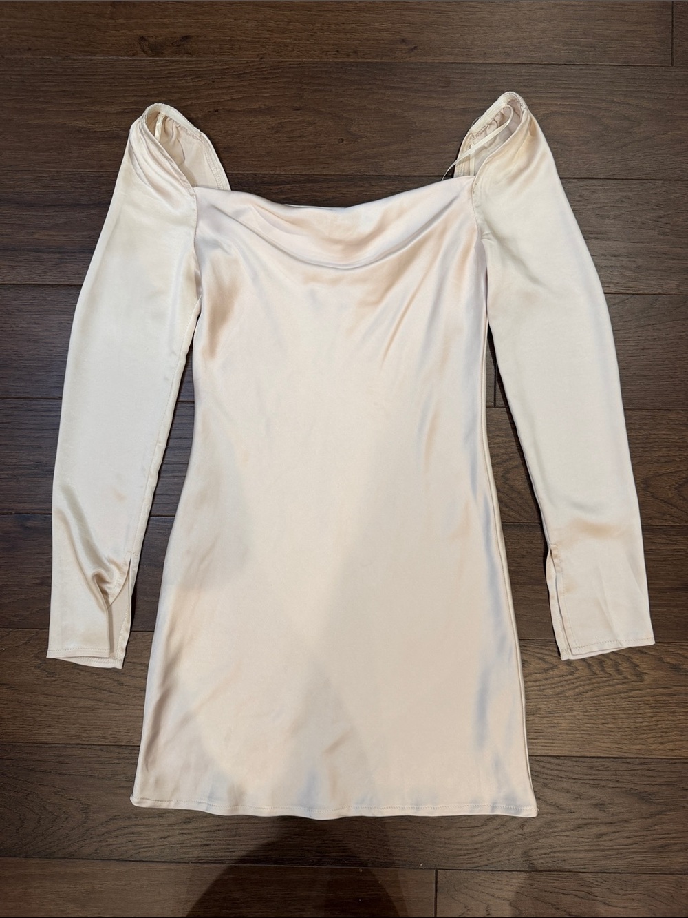 Star Power Mini Dress Champagne Size 4 - C31-064